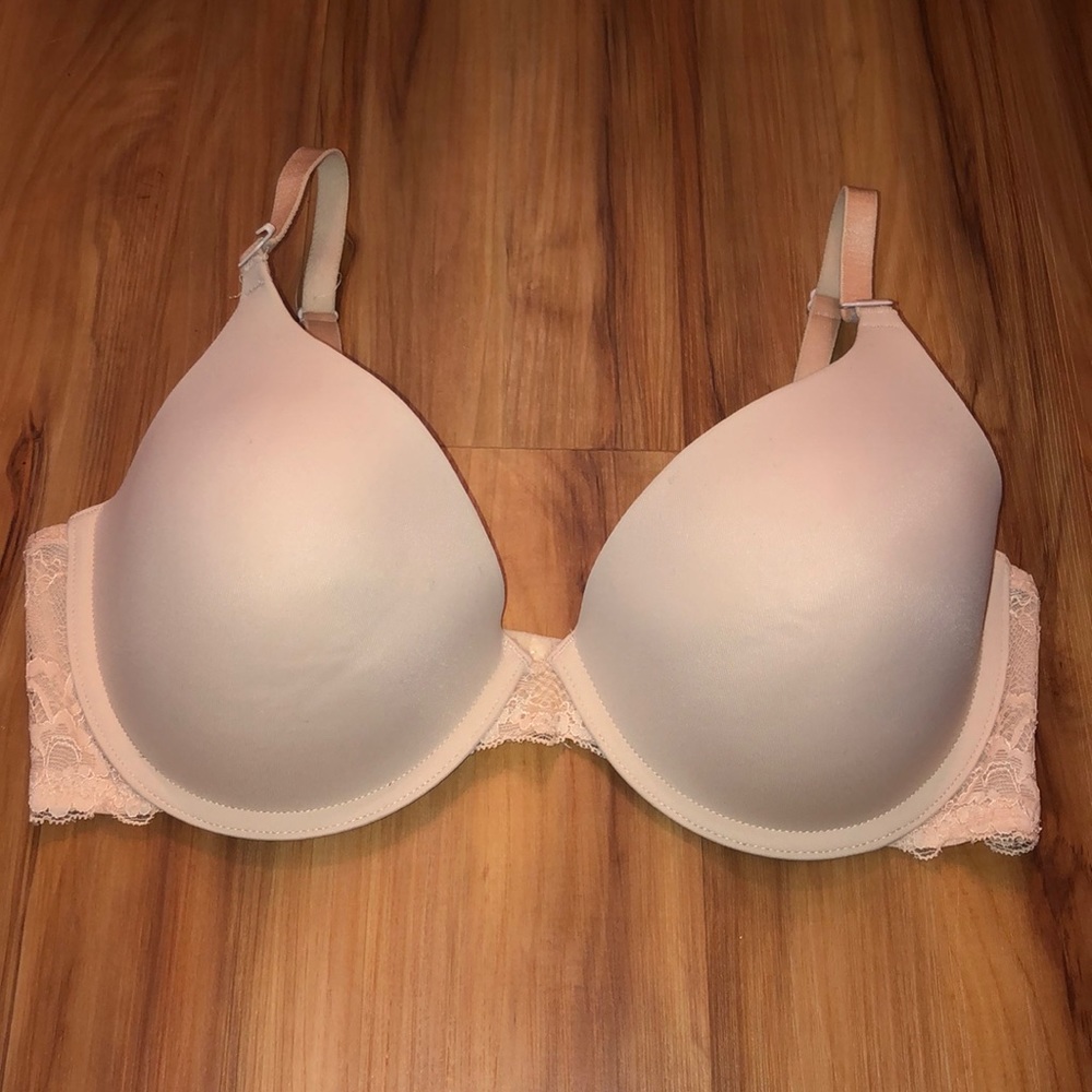 Nude bra